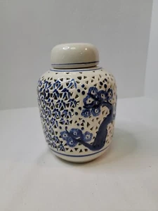 Vintage Authentic Hecho Mexican White Blue Pottery Ceramic Large Ginger Jar  - Picture 1 of 10