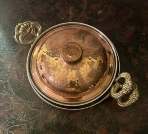 Sartén de cobre martillado con tapa y sartén de cobre con asas de latón forrada de estaño - Imagen 1 de 6