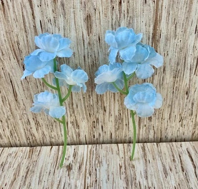 Mini lote de blusas de decoração de plantas florais de seda macia artificial azul 4" de altura - Imagem 1 de 3