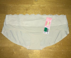New SPANX FP2215 Undie-Tectable Lace Waist Hipster Panties L Soft Nude $24 NWT - Picture 1 of 3
