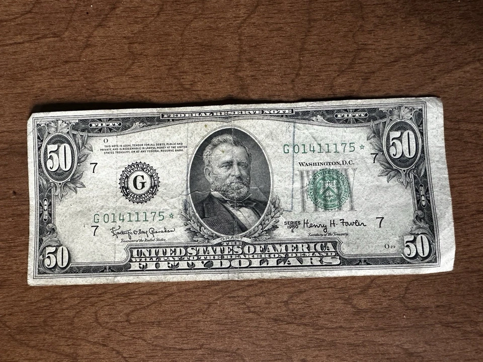 1950 E $50 Dollar Federal reserve STAR note Chicago G01411175* - Image 1 of 3