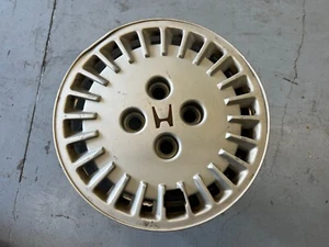 1986-1987 HONDA ACCORD 13" WHEEL COVER HUBCAP 24 SPOKE SILVER OEM - Picture 1 of 9