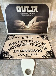 Ouija Board Mystifying Oracle Game by Parker Brothers 1972 William Fuld - Picture 1 of 8
