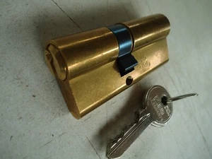 Türschloss Zylinder Europrofil Lauf für uPVC Aluminium Holz PVCLot1054 - Bild 1 von 3