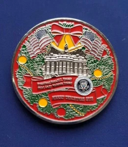 2018 White House Gift Shop Pres. Trump - Christmas Challenge Coin New # 479 - Picture 1 of 7