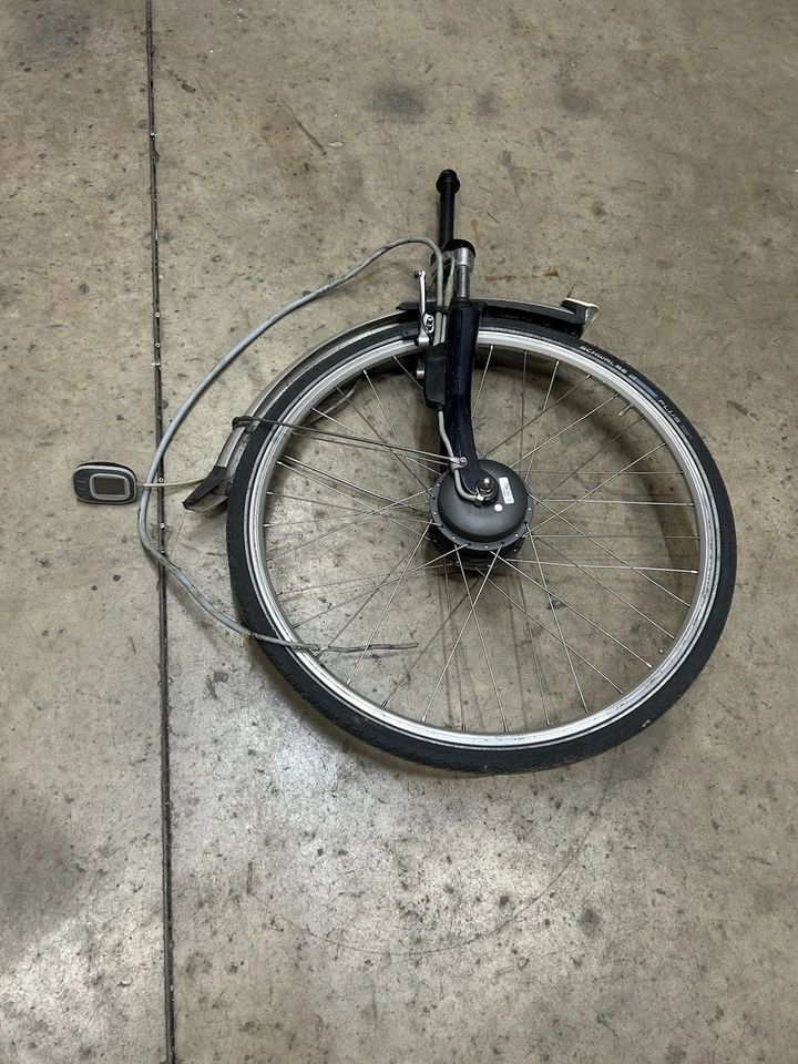 E Bike Vorderrad  Frontmotor 28. Zoll Antrieb Tretwerk Citybike 36V - Bild 1 von 4