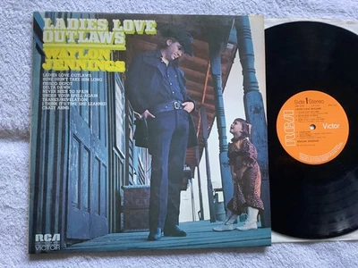 WAYLON JENNINGS - Ladies Love Outlaws LP  1972 Country & Western Johnny Cash - Image 1 of 4