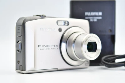 ⏯️[Excellent+5] Fujifilm Fine Pix F60fd 12.0MP Silver Digital Camera From Japan - Image 1 of 4