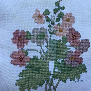 Vintage Needlepoint Floral Pillow Coral Country Cottage Core Ruffled Edge Granny - Picture 1 of 7