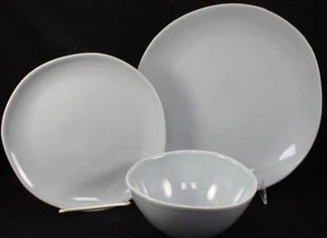 Portmeirion Arbor Robins Egg Set of Dinner Plate Salad Plate & All-Purpose Bowl - Picture 1 of 8