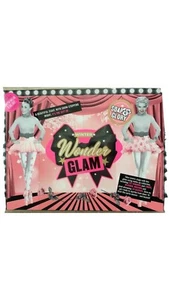 NEW SOAP & GLORY WINTER WONDER GLAM MAKE UP GIFT BOXED SET CONTENTS WORTH £70.00 - Picture 1 of 9