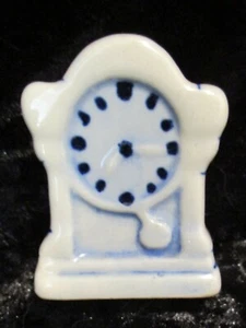 Vintage Delft Blue Holland Ceramic Miniature Clock Figurine - Picture 1 of 3