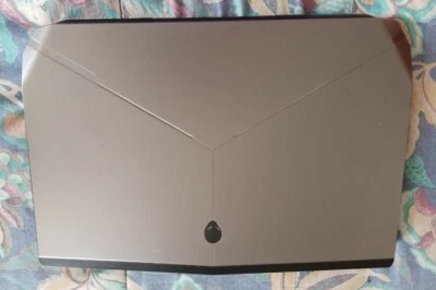 Alienware 15 R2 Intel Core i7-6700HQ 2,60 ГГц 1 ТБ 16 ГБ - Изображение 1 из 4