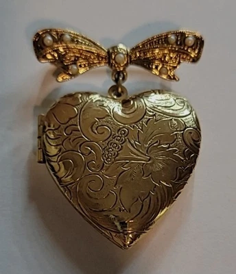 Broche prendedor colgante medallón corazón arco perla Jewelry Co vintage 1928 Foto 1 de 4