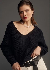 NEW ANTHROPOLOGIE Maeve Black V-Neck Sculptured Pullover Sweater Size Medium - Picture 1 of 10