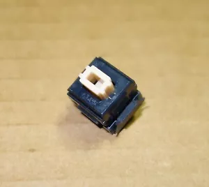 1x SKCM LACHS ALPS Ersatz TAKTILE Tastaturschalter GETESTET FUNKTIONSFÄHIG MIT O-SCOPE - Bild 1 von 1