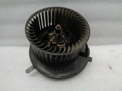2009-2012 Volkswagen CC Blower Motor OEM AK220165 - Image 1 of 4