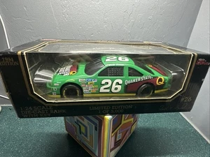 Racing Champions 1994 Edition 1:24 diecast bank Brett Bodine #26 Quaker NIB - Picture 1 of 11