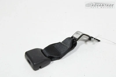 2012-2018 DODGE DURANGO TRASEIRO 3ª fileira fivela de cinto de segurança lateral esquerdo preto fabricante de equipamento original - Imagem 1 de 4