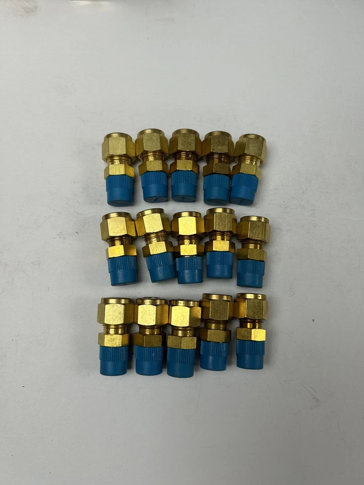 (Lot of 15)Swagelok Brass 3/8" Tube OD x 1/4" Mnpt Tubing Adapter B-600-1-4 NOS  - Image 1 of 4