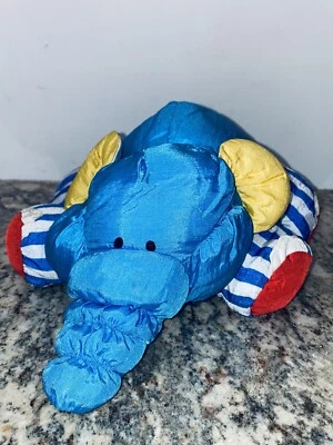 Pelúcia de elefante de náilon vintage Eden de 12 pol. década de 1980 anos 90 brinquedo Puffalump material Heffy Blu - Imagem 1 de 4