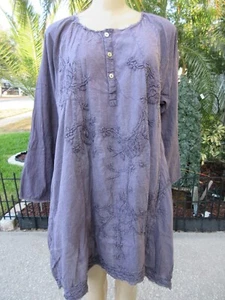 Kyla Seo Tunic Top Small Purple Embroidered Boho Peasant 100% Cotton - Picture 1 of 12