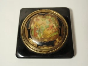 Vintage Romantic Couple Powder Compact - Picture 1 of 12