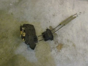 2006 Infiniti M45 Front RH Passenger Door Lock Actuator - Picture 1 of 3