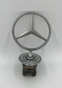 MERCEDES BENZ (PLATEADO) ADORNO CAPÓ ESTRELLA EMBLEMA CAPÓ ADORNO 210-880-01-86 - Imagen 1 de 8