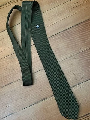 Corbata de cuello ajustada verde rayón con escudo bordado Rockabilly vintage años 50 60 EE. UU. Foto 1 de 4