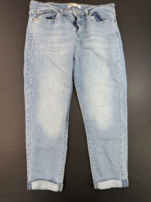 Signature by Levi Strauss & Co. Women's Mid Rise Boyfriend Sz 16 W33 - Image 1 of 4