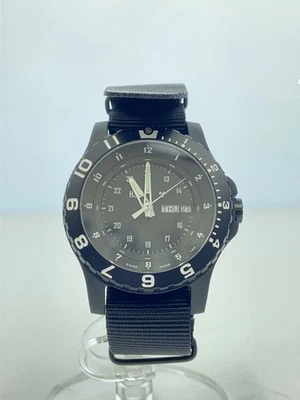 traser TYPE6 MIL-G P6600 Quartz Analog Military Watch Nylon Mint Condition JAPAN - Image 1 of 4