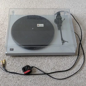 Pro-Ject Debut II 2 Turntable Record Player HiFi Silver Phono Tested & Working - Picture 1 of 15