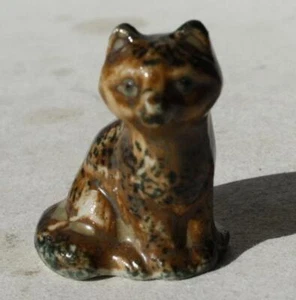 Raccoon Figurine Miniature Black Brown Raccoon Sitting Napcoware Made in Japan - - Picture 1 of 1