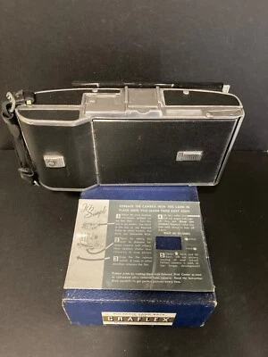 Graflex Polaroid Land Back Cat. 9108 with Instruction Card and Original Box  - Image 1 of 4