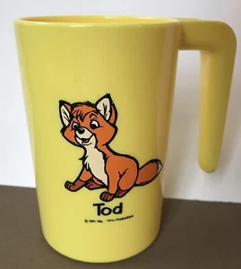 Vtg 1981 Disney Fox And The Hound Yellow Tod Plastic Handle Cup 4" H 6 fl oz - Foto 1 di 6