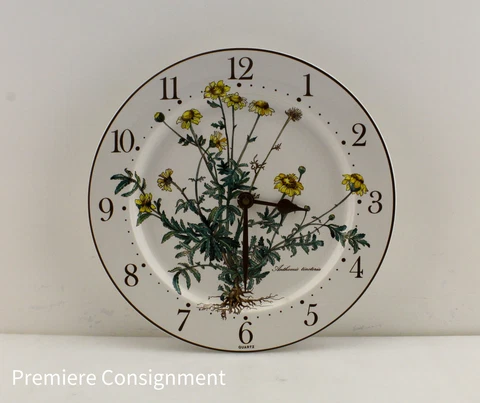 Villeroy & Boch Botanical Clock Original Box 10.5" in Diameter Battery Operated Cover