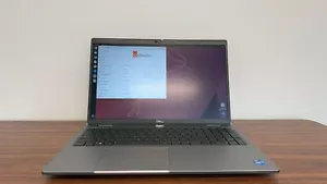 Dell Latitude 5520 (23GP9) 15.6" FHD i7-1185G7 16GB 512GB SSD Ubuntu/Linux ONLY - Picture 1 of 10