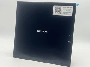 NETGEAR AC1600 Wifi Cable Modem Router C6250 - Black (C6250-100NAS) - Picture 1 of 6