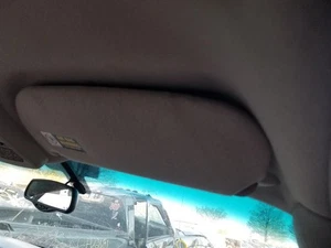 Passenger Sun Visor From 7/14/03 Illuminated Fits 04 LINCOLN & TOWN CAR 391110 - Picture 1 of 9