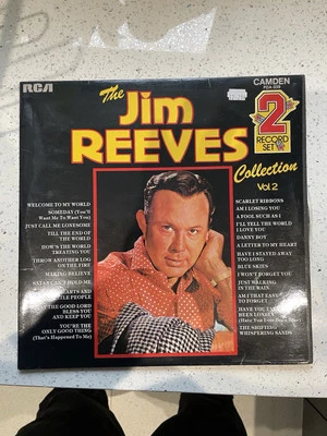 4 x Jim Reeves records. Country and western All in VG condition - Image 1 of 4