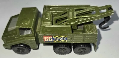Matchbox battle kings K-14 K-110 military recovery vehicle original Played Cond - Image 1 of 3