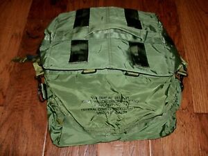 GENUINE U.S MILITARY ISSUE FIRST AID KIT MEDICAL INSTRUMENT AND SUPPLY BAG 
