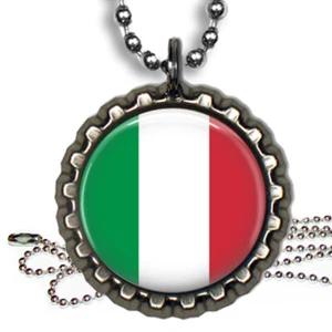 Italy Italian Flag Bottle Cap Necklace Handcrafted Patriotic Pride Jewelry - Picture 1 of 2
