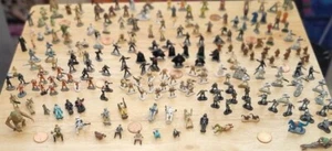 Star Wars Micro Machines Figures - YOU CHOOSE - ONLY $2 EACH Great Condition VTG - Picture 1 of 171