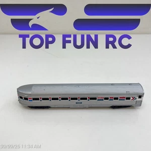 Athearn HO-Gauge 3339 Amtrak Observation Car - Picture 1 of 5