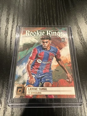 Lamine Yamal Rookie 2023-24 Panini Donruss Soccer Rookie Kings #2 FC Barcelona - Imagem 1 de 2
