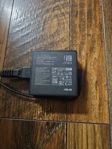 ASUS 90W 19V 4.74A 5.5mm For ROG Strix XG35VQ Monitor Charger ADP-90LE B - Picture 1 of 2