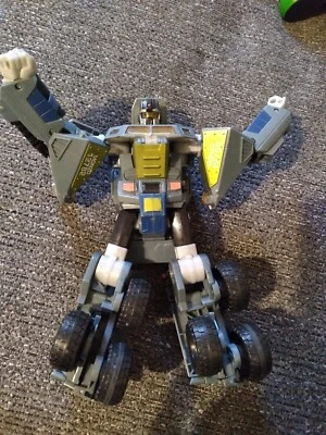 Transformers Universe 2 Onslaught Figure, (No Accessories) Figure only. See phot - Image 1 of 4