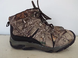Bota de Senderismo Real Tree Estampado Camuflado Niños Tiro Medio Talla 4 - Imagen 1 de 9